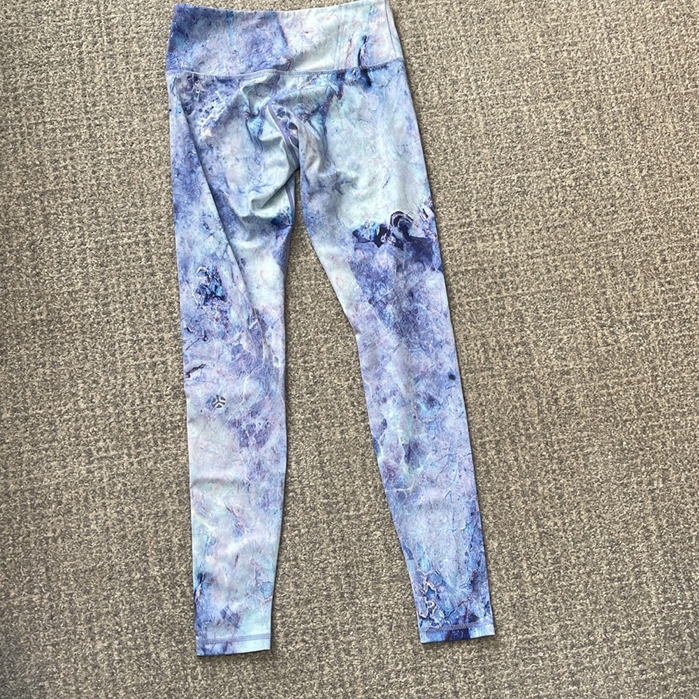 Just Live Leggings View 3
